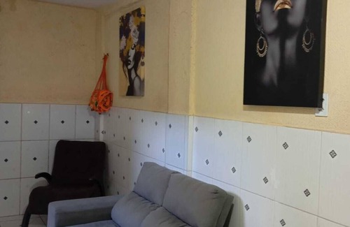 Tirirical Casa | Room with air conditioning, TV with free Netflix and minibar