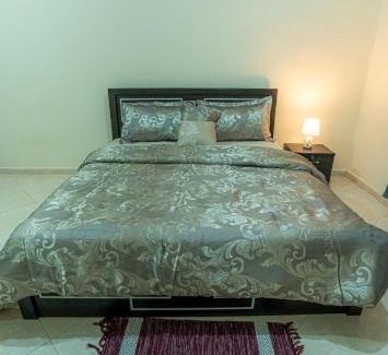 Mussafah Casa | Room with Balcony