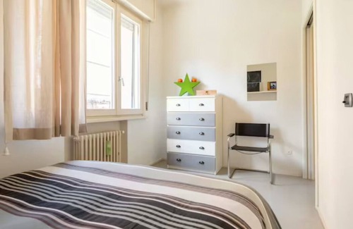 Lubiana Cama Y Desayuno | Room with private bathroom City of Parma - shared apartment
