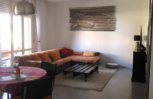 Cittadella Cama Y Desayuno | habitación con baño privado en el apartamento de la ciudad de Parma
