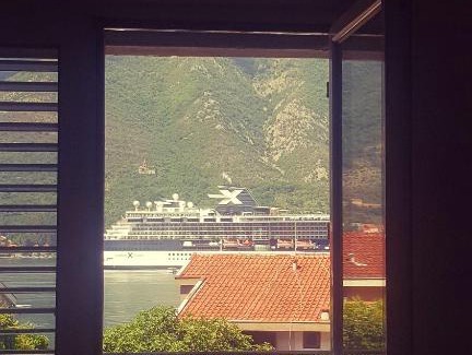 Dobrota Casa | Room With Sea View