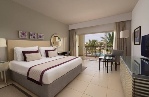 Marsa Matruh Hotel | Room with Side Sea View Close to Almaza Bay Beach - Breakfast Included