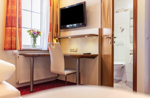 Rosenfeld Casa | Room 'Zweibettzimmer 25' with Wi-Fi