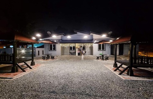 Janda Baik Casa | ROOMATOK HOMESTAY AND POOL JANDA BAIK