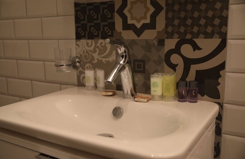 Osmanbey Hotel | Roomers Nisantasi