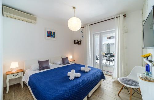 Cove Makarac (Milna) Casa | Rooms Anna
