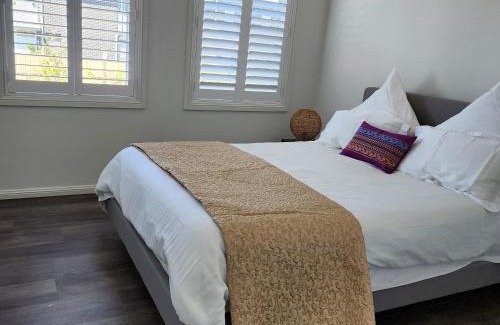 Box Hill Casa | Rooms at Gables in a modern home
