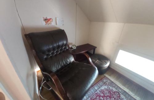 Muonio Casa | Rooms in a big wooden home, kotimajoitus, homestay
