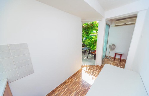 Bregvija Apartamento | Rooms Lilic with Bath and Kitchen