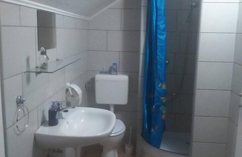 Virovitica Casa | Rooms MiLa - Double Room with Private Bathroom