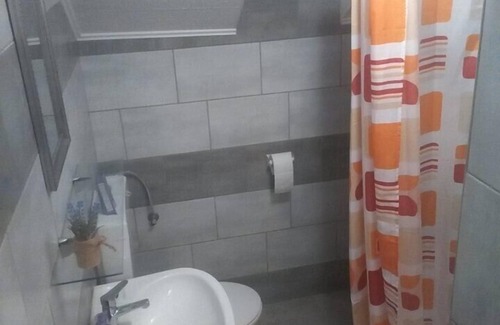 Virovitica Apartamento | Rooms MiLa - Two Bedroom with Bathroom