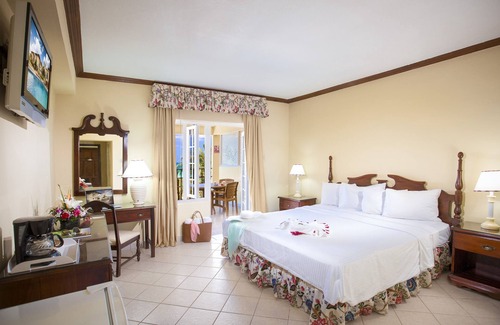 Negril Hotel | Rooms on the Beach Negril