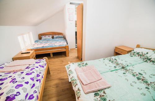 Jesenice Casa | Rooms Vila Medena