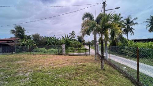 Telok Kachang Casa | Roomstay Bintong