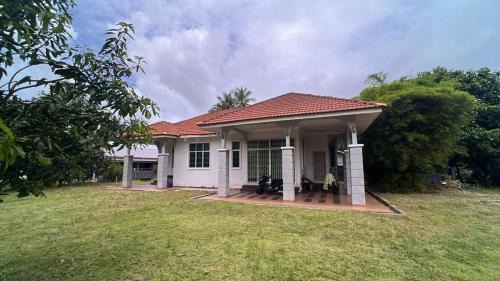 Telok Kachang Casa | Roomstay Bintong