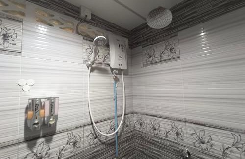 Marang Casa | ROOMSTAY NIMAZA Bilik 2