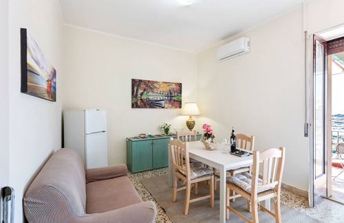 Monte Po-Nesima-San Leone-Rapisardi Apartamento | Roomy And Bright Apartment With Balconies X6