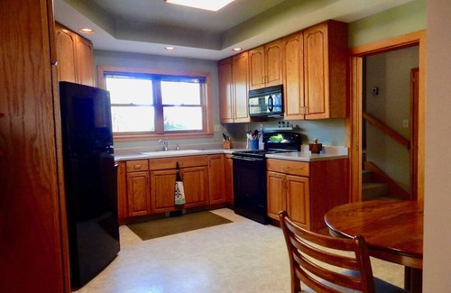 Garden Casa | Roomy Central U.P. Townhouse APT near Lake Michigan, Pictured Rocks. Hunt, fish!
