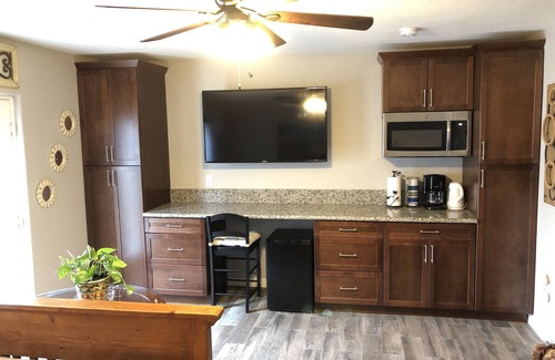 Ivey Ranch - Rancho Del Oro Apartamento | Roomy comfy guest suite w/ private entrance