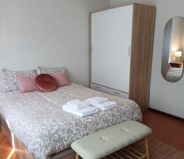 Ramalde Apartamento | Roomy & Patio - 2 bedroom flat