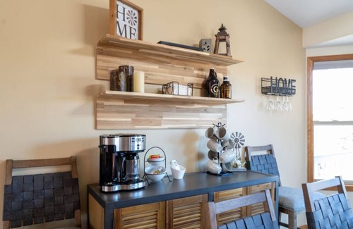 Sioux Falls Casa | Roomy Rendezvous: A 3BR Getaway