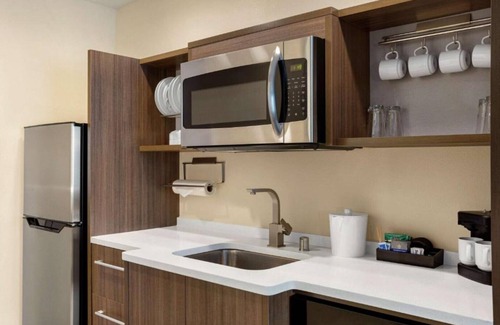 Prospect Park Casa | Roomy suites for extended stays