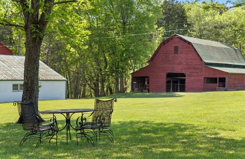 McMinn County Casa | Charming 3-bedroom house in delightful Athens with WiFi, AC