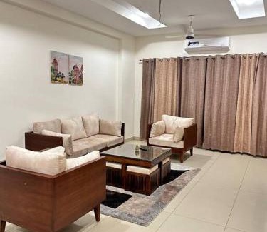 Rishikesh Apartamento | RootHouse by The Big Bear