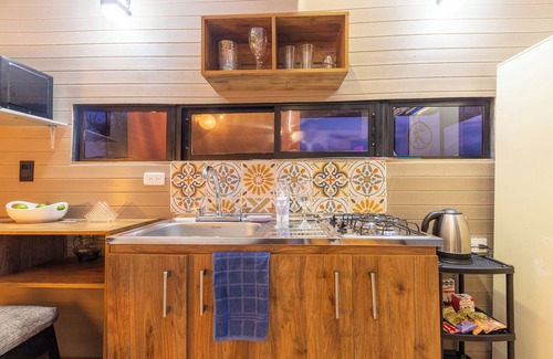 El Penol Hotel | Roots Eco House