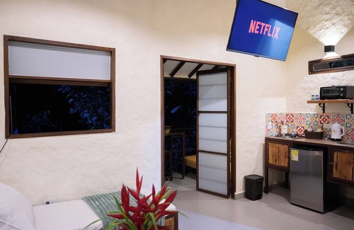 El Penol Hotel | Roots Eco House