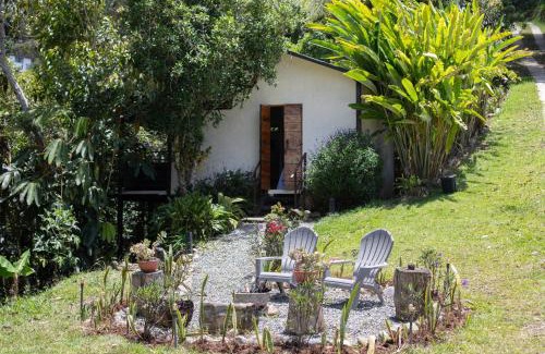 El Penol Hotel | Roots Eco House