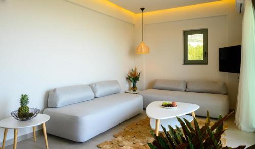 Agios Nikolaos Apartamento | Roots Suites in Crete