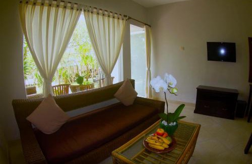 Uluwatu Casa | Ropik & Alik Home Stay