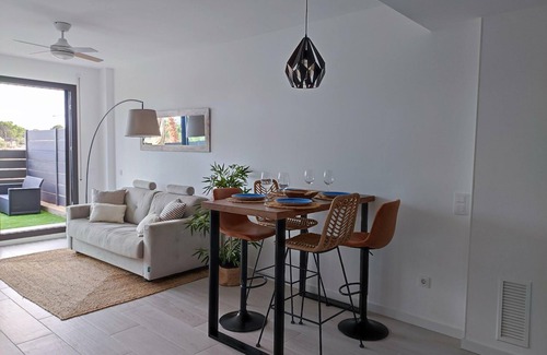 Roques Daurades Apartamento | ROQUES DAURADES III - VIVIENDA CON JARDÍN PRIVADO