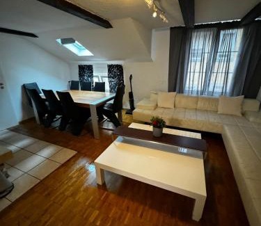 Niederdorf Apartamento | Rosa Apartment Zürich City