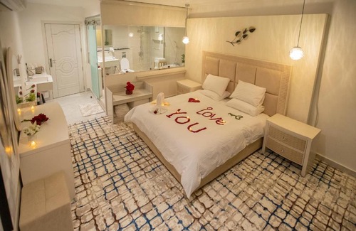 Nizwa Apartamento | ROSA BELLA