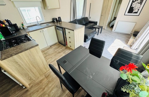 Wimborne Casa | Rosa - Bournemouth Holiday Home