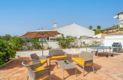 Viñuela Villa | Rosa