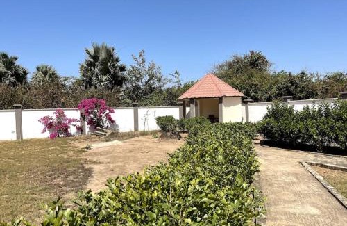 Sanyang Villa | Rosa Parks Villa - Sanyang The Gambia