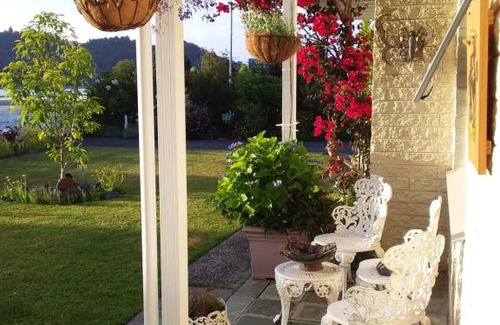 Whitianga Cama Y Desayuno | Rosalie On Albert B&B