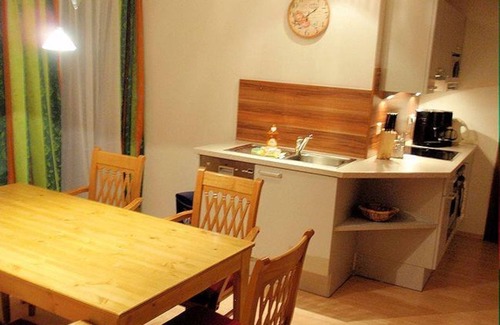 Thomatal Apartamento | Rosanin / 3 habitaciones / ducha, baño, WC - Ferienwohnungen Almsonne