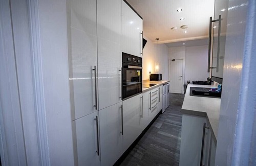Middlesbrough Casa | Roscoe House | Workstays UK