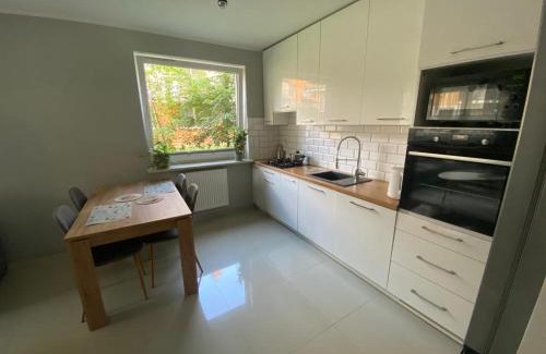 Brwinow Apartamento | Rose Apartament