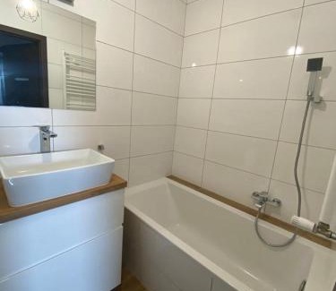 Brwinow Apartamento | Rose Apartament