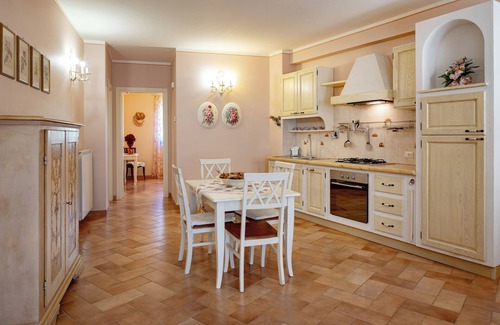 Crocemaroggia Otro | Rose apartamento en casa de campo con jardín y piscina