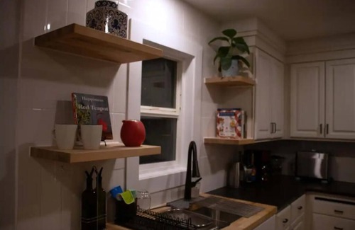 North Bend Cabaña | Rose Cottage 222