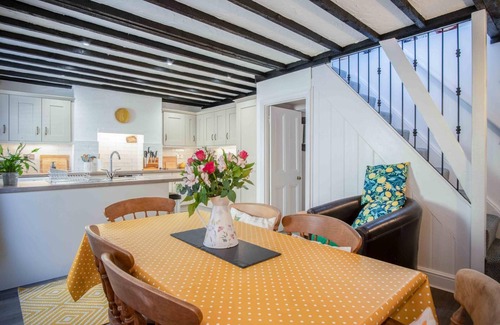 Bishopston Cabaña | Rose Cottage - 3 Bedroom - Murton Mumbles