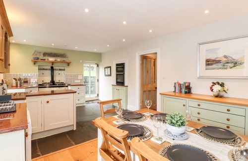 Troutbeck Cabaña | ROSE COTTAGE AT TROUTBECK, character holiday cottage in Troutbeck