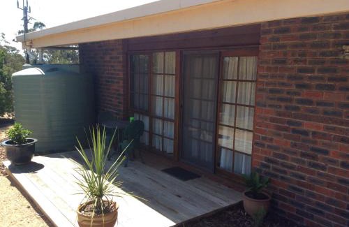 Metung Casa | Rose Cottage