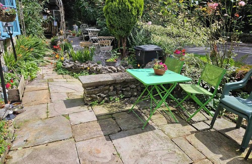 Millers Dale Cabaña | Rose Cottage - Cosy Cottage in Millers Dale